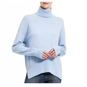 Theory Karenia Turtleneck Cashmere Sweater in Blue Dahlia, Size M